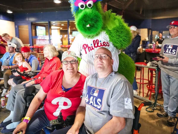 Phillies and Asplundh raise $800,004 to support ALS research and patient care