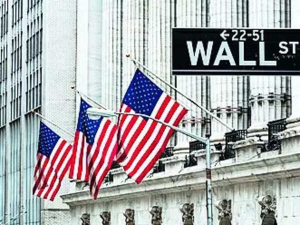 US stocks open higher as investors focus on trade, key jobs data