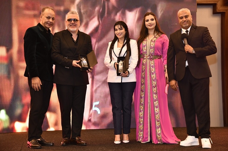 حفل 'ليلة نجوم السينما والتلفزيون' يكرم أبرز الأعمال الرمضانية ويحتفي بنجوم الفن المغربي