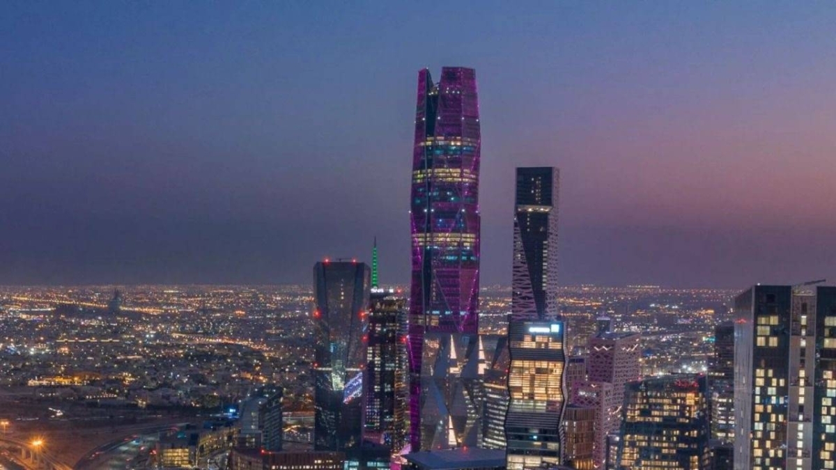 روح قبل لا تروح.. عروض استثنائية وتخفيضات سياحية في اللحظات الأخيرة من "شتاء السعودية"