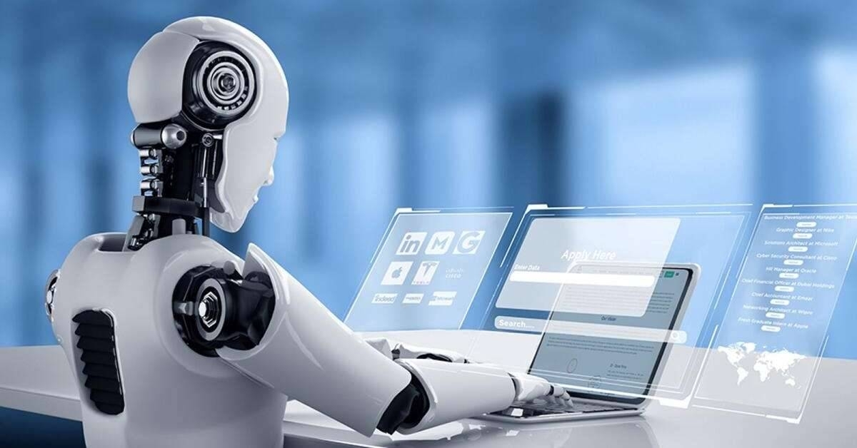 بحث علمي يرصد تبني ممارسي العلاقات العامة لتقنيات الذكاء الاصطناعي في المؤسسات الحكومية السعودية