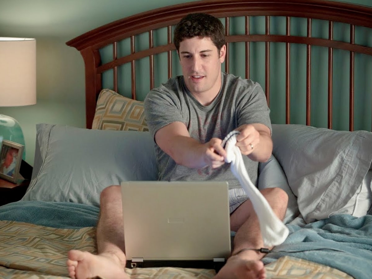 How Often Should Men Masturbate? An Expert Weighs In