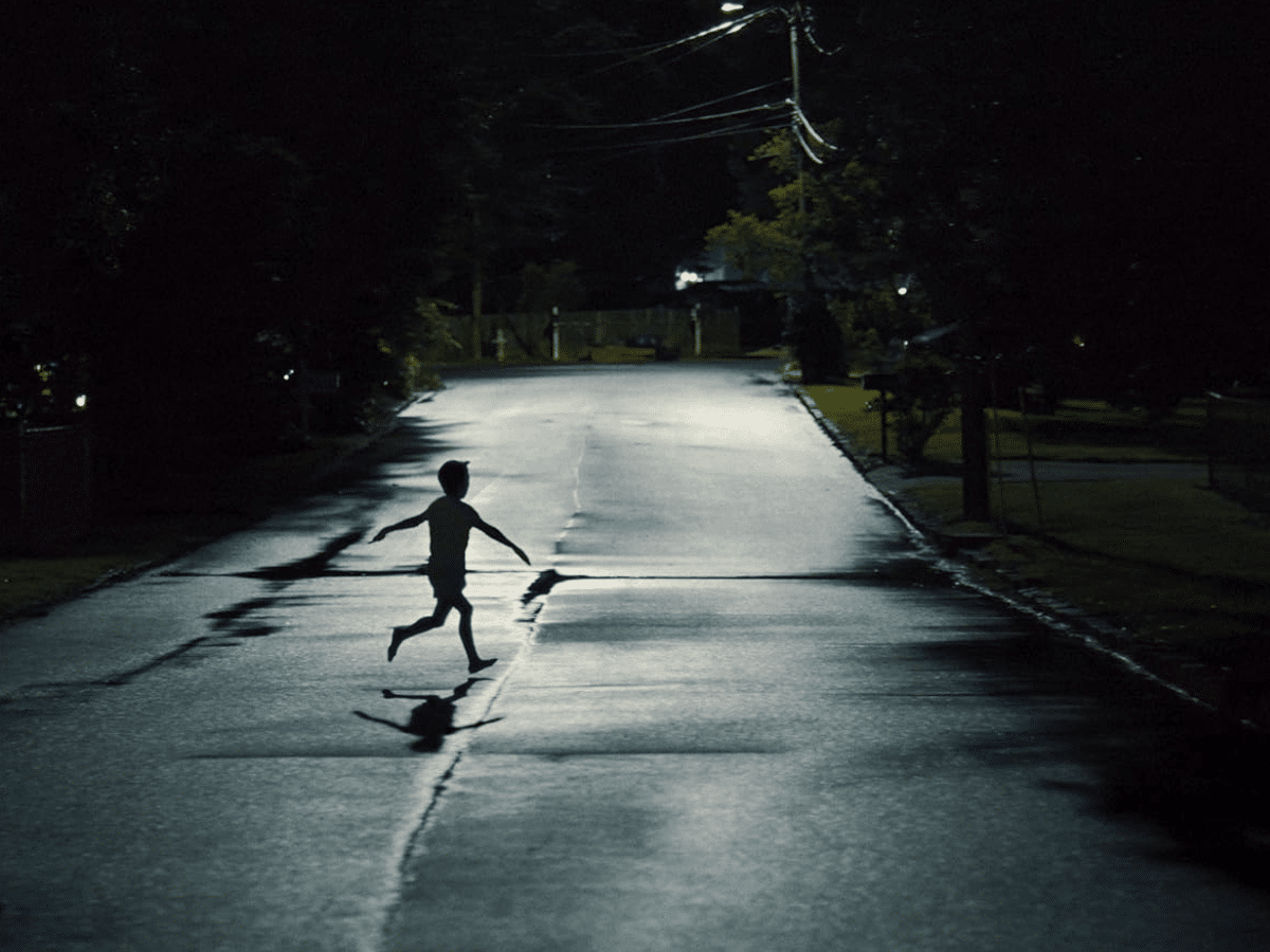 ‘Weapons' Review: Elevated Horror, But Fun