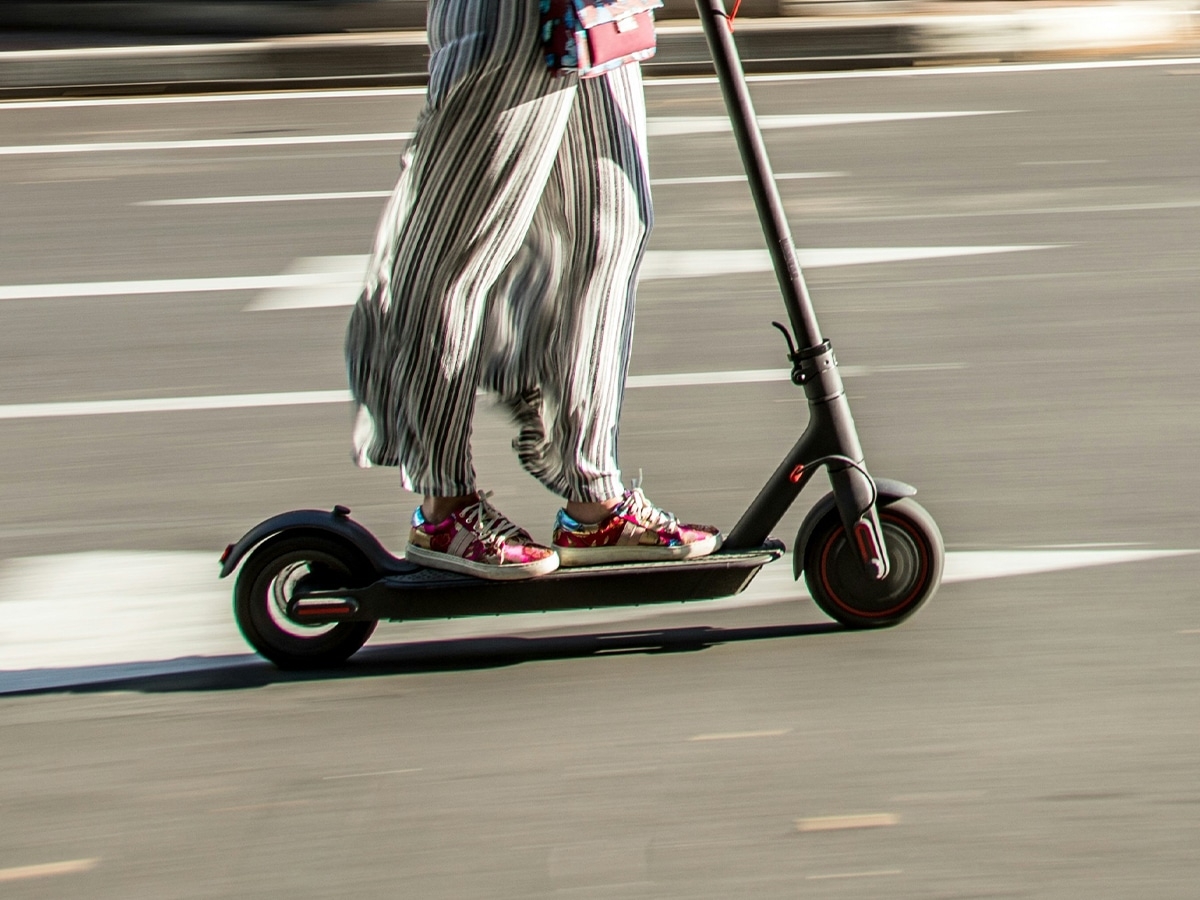 Electric Scooters Will Soon Be Legal in NSW, Here's Everything You Need to Know