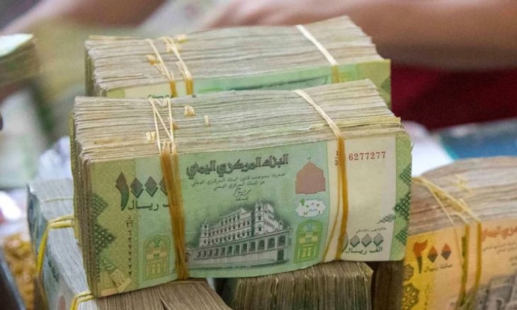 انهيار كارثي للعملة اليمنية.. أسعار الصرف في عدن ومأرب