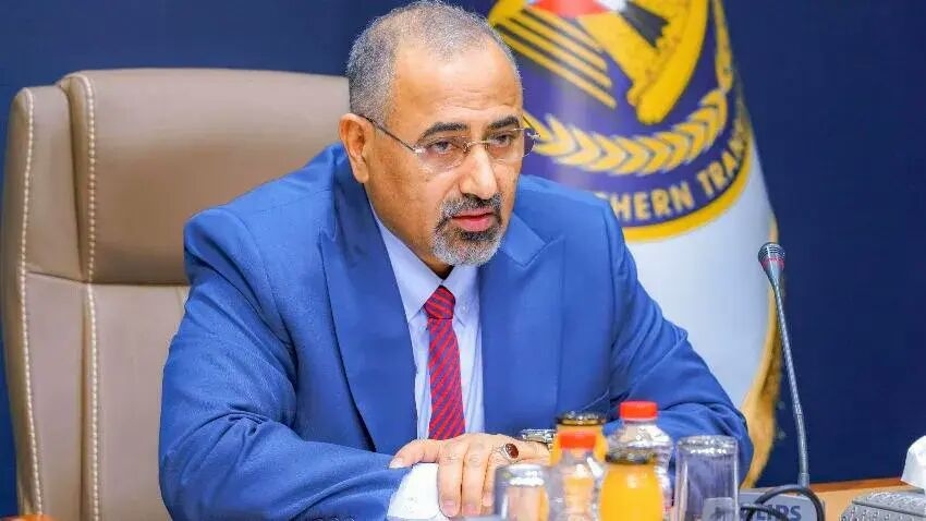 عيدروس الزبيدي يحول 20 مليون دولار من حساب حكومي الى حساب خاص في لندن