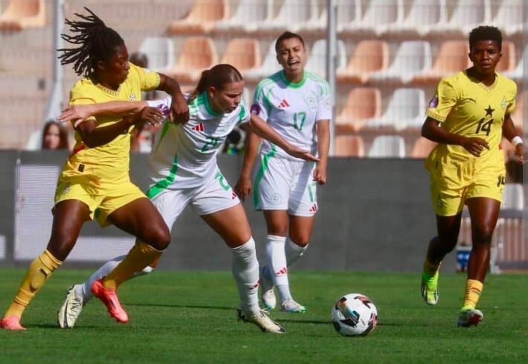 إقصاء المنتخب الجزائري يجنبه مواجهة المغرب