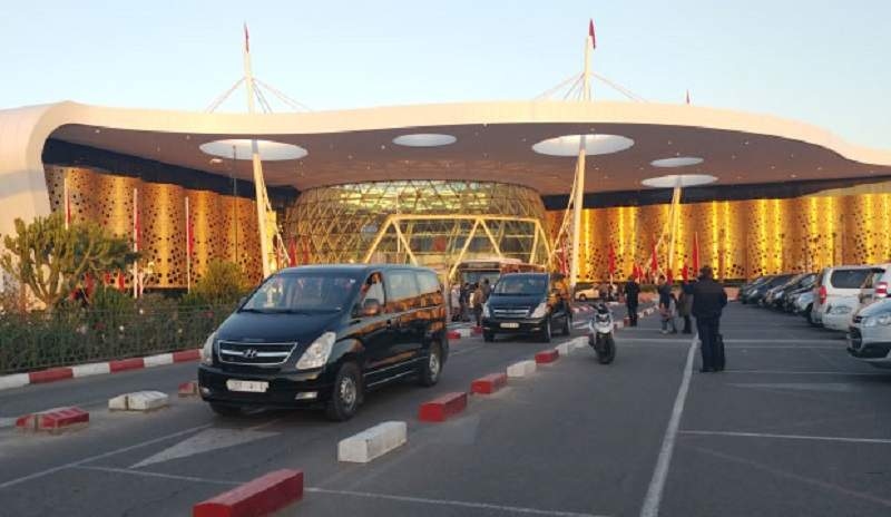 مطار مراكش المنارة يتصدر حركة السياحة بالمغرب