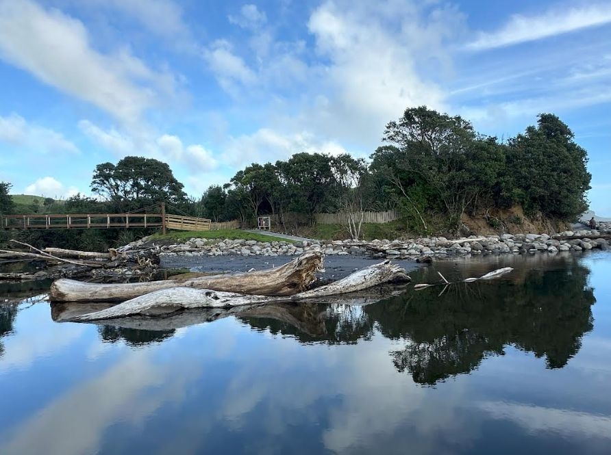 Te Ara Tahuri Hau Walkway And New Whenu Ariki Bridge To Protect Historic Hauranga Pā Site