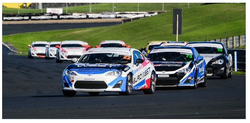 Zeltwanger Clean Sweeps At Hampton Downs
