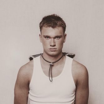 New Aussie Talent Singer/Songwriter Ollie Hunt Releases Debut Ep ‘Prelude'