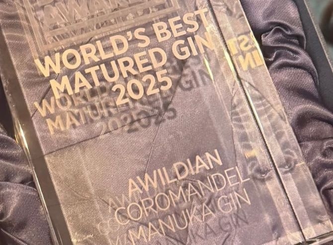 New Zealand Micro Distillery Shines With Old Tom Coromandel Mānuka Gin