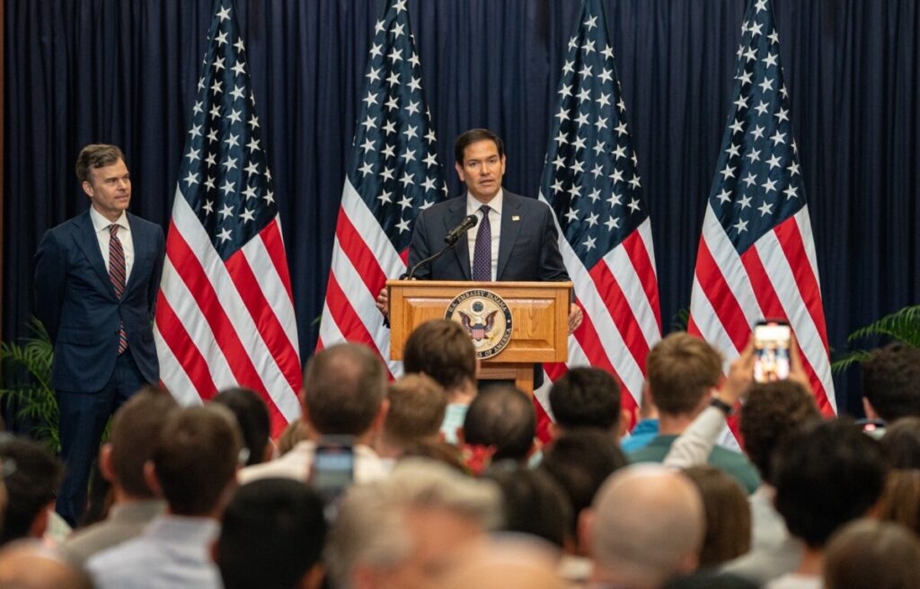 US to Impose Visa Restrictions on Foreign Officials Accused of Censoring Americans Abroad