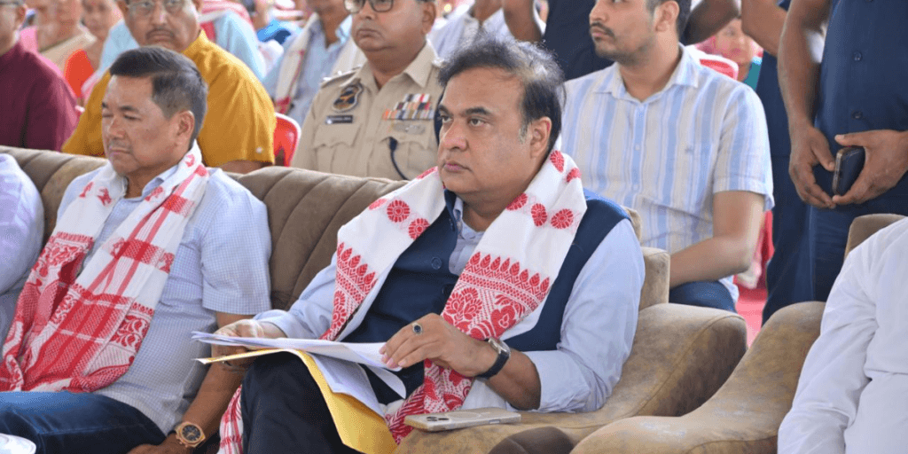 Himanta Justifies Govt's Strategy of Pushing Back ‘Foreigners' Into Bangladesh, Cites SC Order