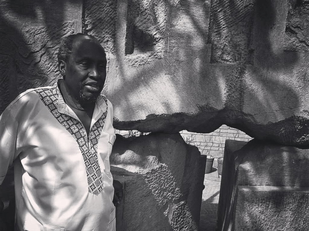 How Ngugi wa Thiong'o Turned Away from English to the Language of His People to Write Great Literature