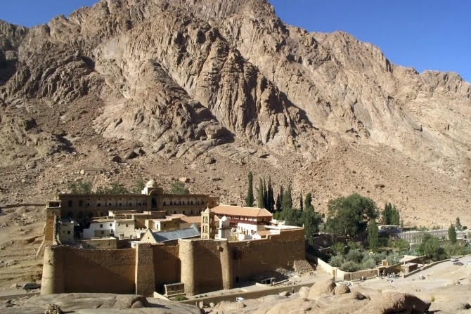 From Custodianship to Control: The Conflict Around Sacred Sites in the Eastern Mediterranean