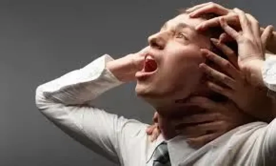 احم ابنك من المخدرات.. تسبب البلاهة والنسيان وتدمر الذاكرة