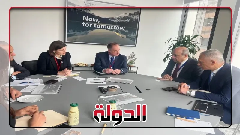 وزير الطيران المدني يعقد اجتماعات مع كبرى الشركات البريطانية لتعزيز التعاون في مجالات تطوير البنية التحتية للمطارات