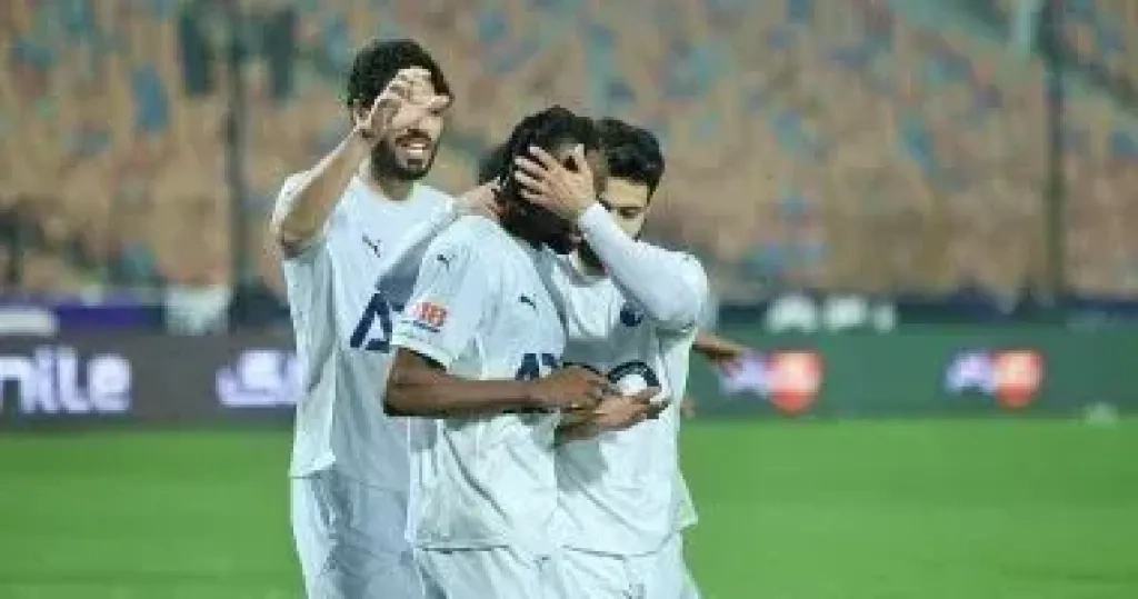 الإسماعيلى يتوجه للإسكندرية اليوم استعداداً لمواجهة الأهلى بالدورى