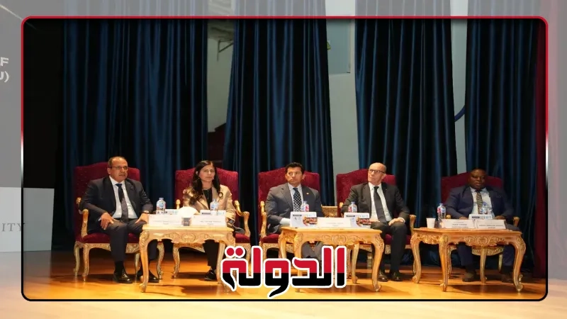 وزير الشباب يشهد الحوار الاستراتيجى للرياضة الجامعية بالجامعة البريطانية