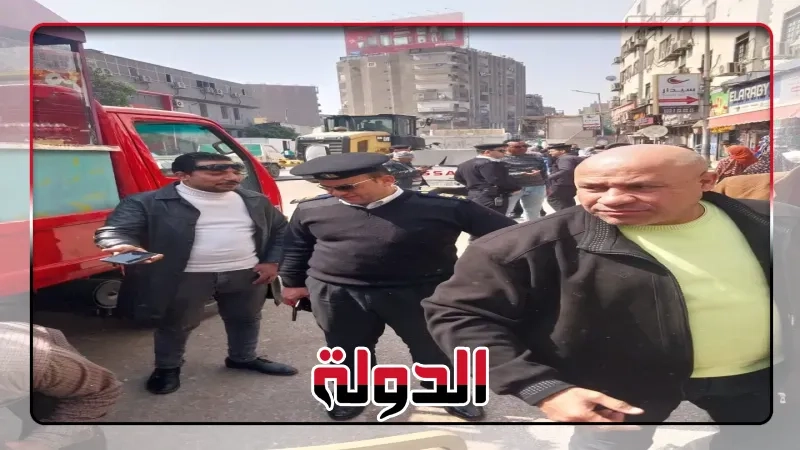بالصور رئيس حي غرب اسيوط يقود حمله مكبره إزالة اشغالات