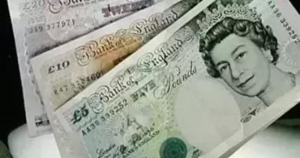 سعر الجنيه الاسترلينى اليوم الثلاثاء 3-6-2025