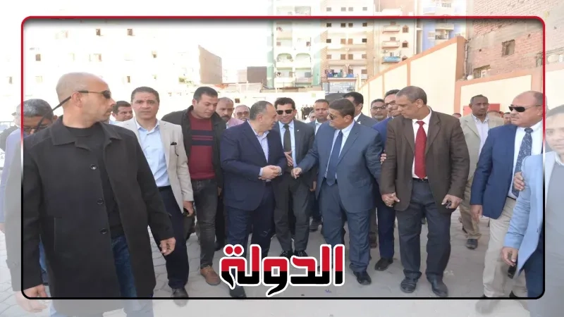 محافظ أسيوط ووزير الشباب والرياضة يتفقدان أعمال تطوير مركز التنمية الشبابية