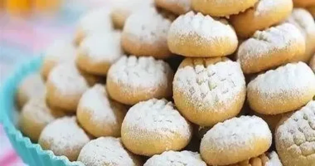 وزارة التموين تتيح صرف منتجات كحك العيد ضمن سلع فارق نقاط الخبز