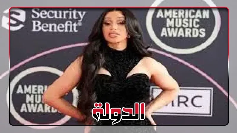 كاردي بي توقع عقدًا مع شركة Live Nation وتخطط للقيام بجولة غنائية