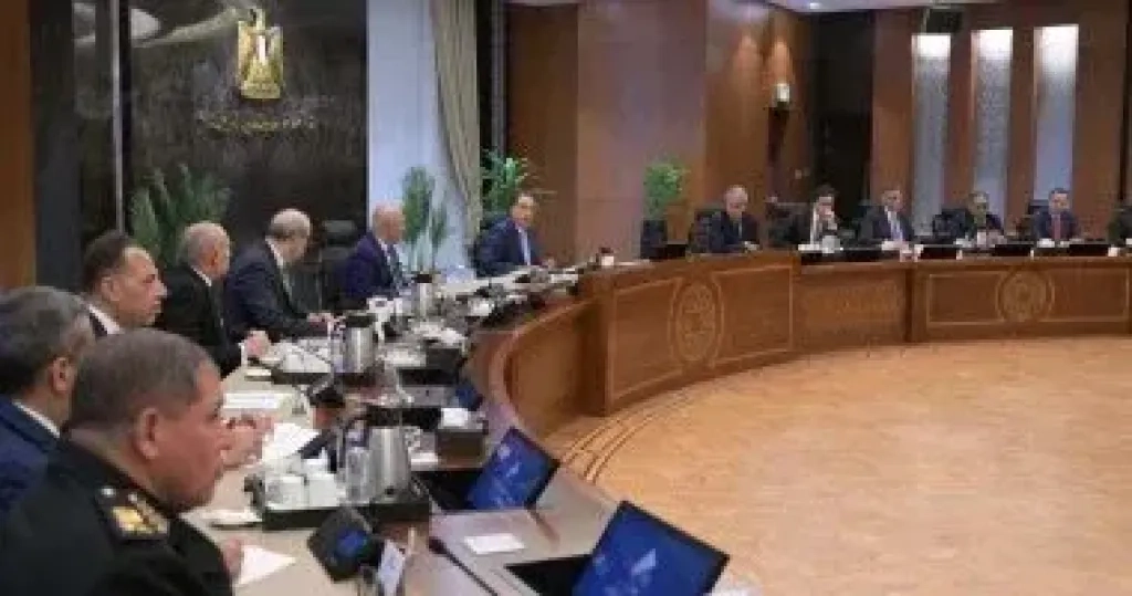 رئيس الوزراء يتابع مستجدات الموقف التنفيذي لمشروعات المبادرة الرئاسية 'حياة كريمة'