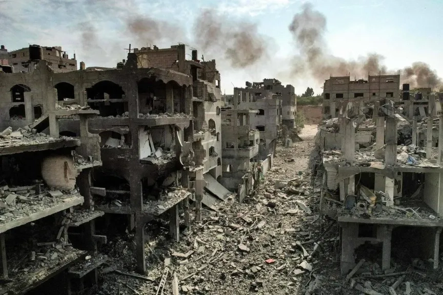 واشنطن بوست: قذائف إسرائيلية وراء انفجار مقر الأمم المتحدة بقطاع غزة