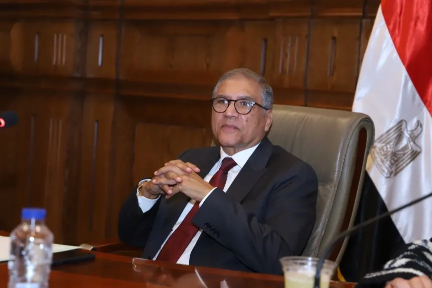 حزب السادات: الرئيس السيسي يضع خريطة طريق لتجديد الخطاب الديني وبناء الإنسان المصري