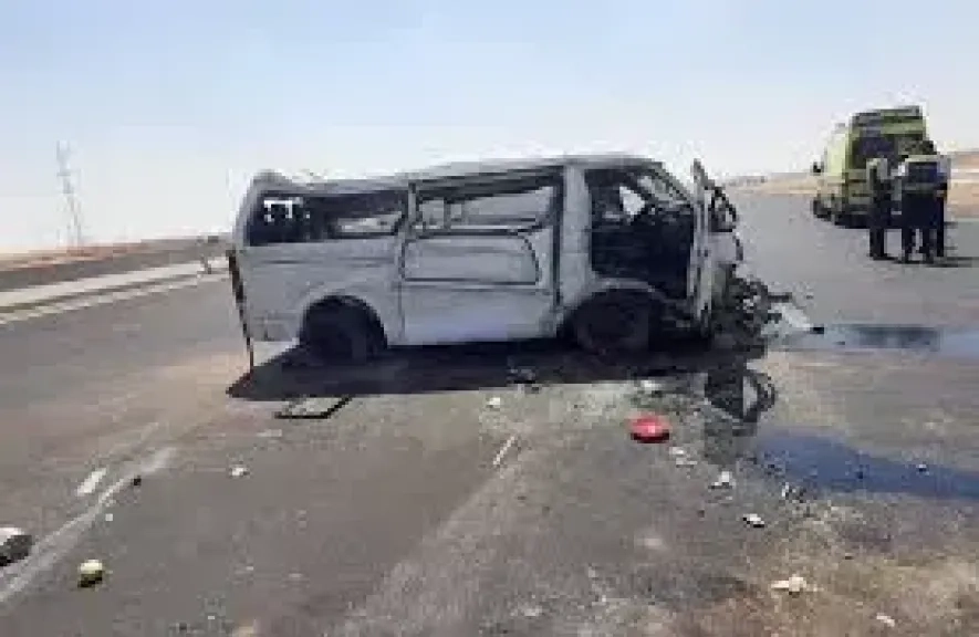 إصابة 50 شخصاً فى حادث انقلاب أتوبيس يقل سودانيين بأسوان..