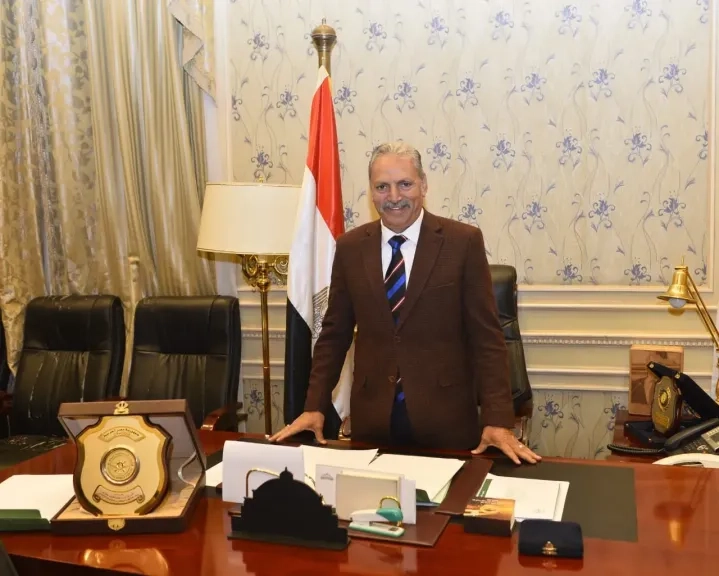 وكيل دفاع النواب : تصريحات ترامب حول قناة السويس فرقعة وتمثل عدوان علي سيادة الدول