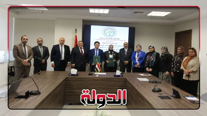 'المصرية لنقل الكهرباء' توقع عقد توريد محولين لمحطة العلمين