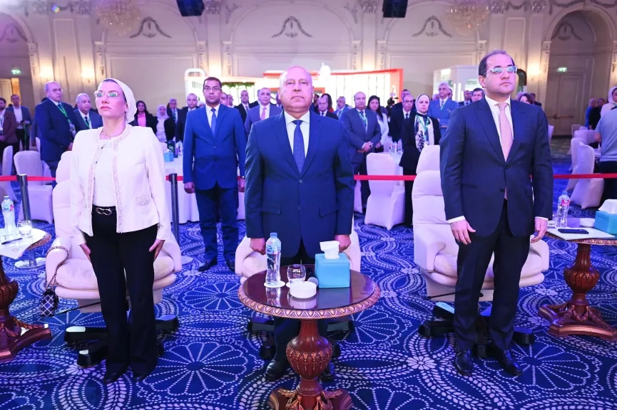 وزير الصناعة والنقل يشارك بفعاليات منتدى 'تمويل المناخ: أفريقيا تنمو خضراء'