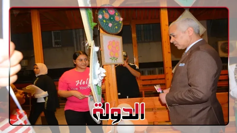 'زهور نسجية'.. معرض فني بكلية التربية النوعية بجامعة أسيوط