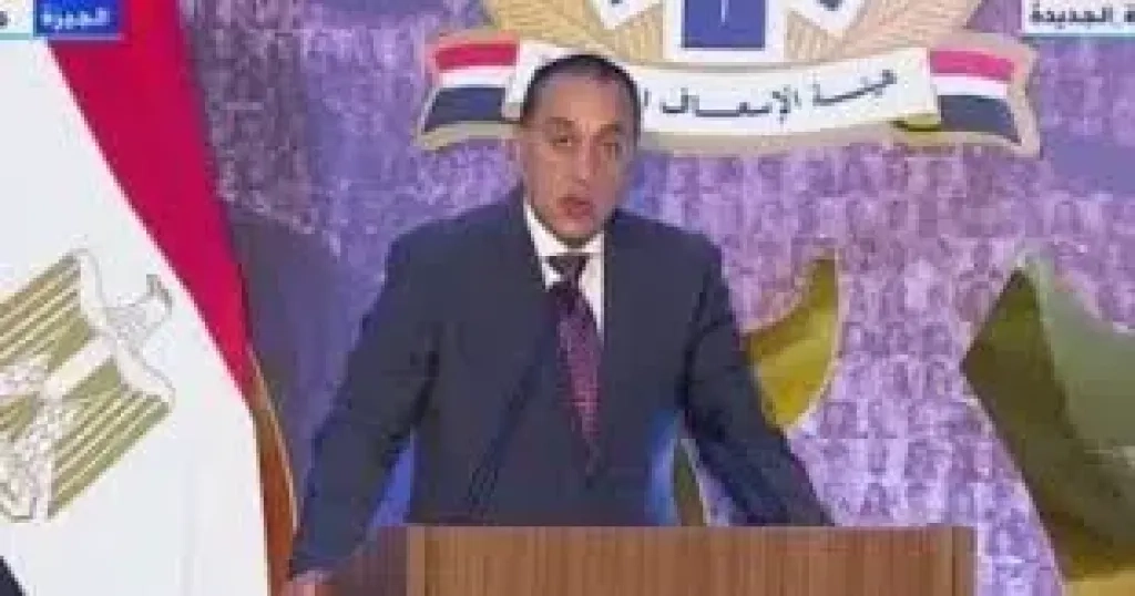 رئيس الوزراء يتابع موقف المشروعات الجارية بمنطقة 'الحزام الأخضر' بـ6 أكتوبر