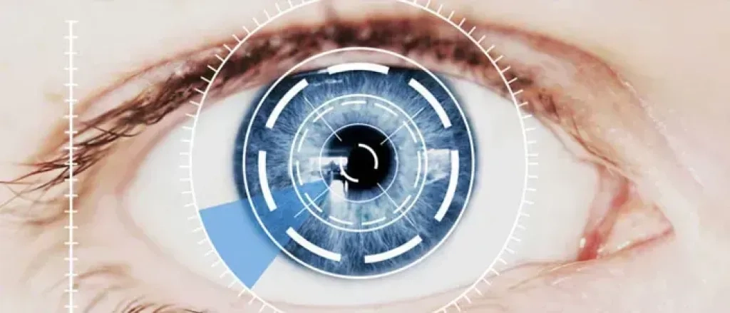 إجهاد العين في الحر.. علاجات طبيعية لتخفيف الانتفاخ والهالات السوداء