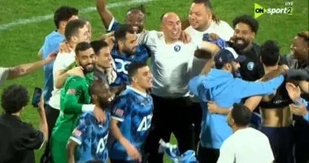 بيراميدز يحتفل بالفوز على سيراميكا رغم تتويج الأهلى بالدورى.. صور
