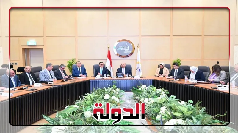 وزير الصناعة والنقل يستعرض مع مصنعي السيارات التعديلات الجديدة في البرنامج الوطني لتنميةصناعتها