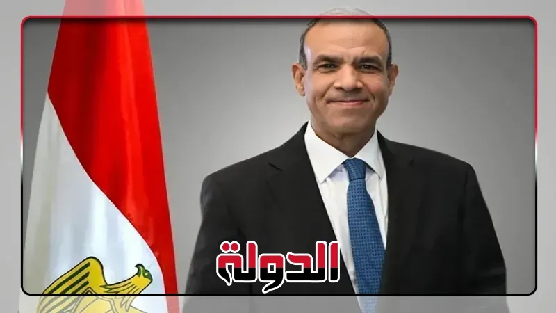 وزير الخارجية والهجرة يلتقي نائب رئيس الوزراء ووزير خارجية باكستان