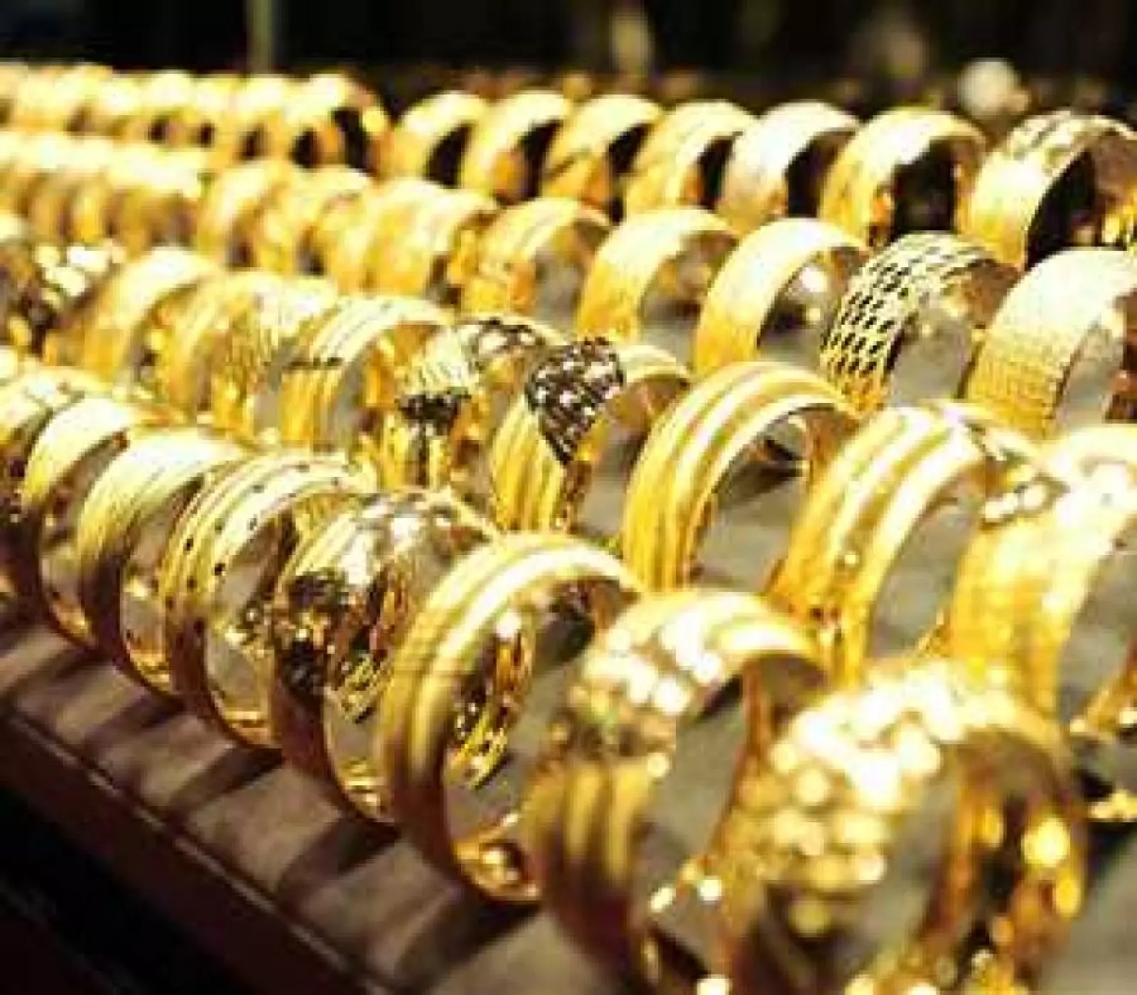تحديث جديد لآخر أسعار الذهب اليوم في الاسواق اليمنية .. والفرق في سعر الجرام بين عدن وصنعاء!