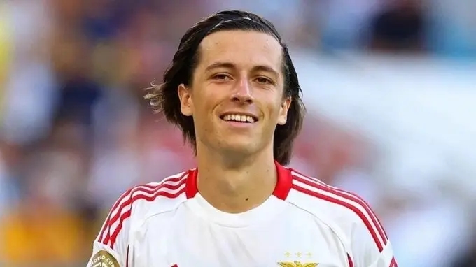 العودة التي لم يتوقعها أحد.. ريال مدريد يعيد وجها مألوفا إلى البرنابيو