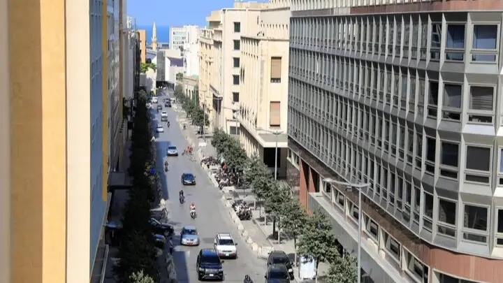 استقرار سعر الدولار في السوق السوداء داخل لبنان وسط تقلبات محدودة لليورو