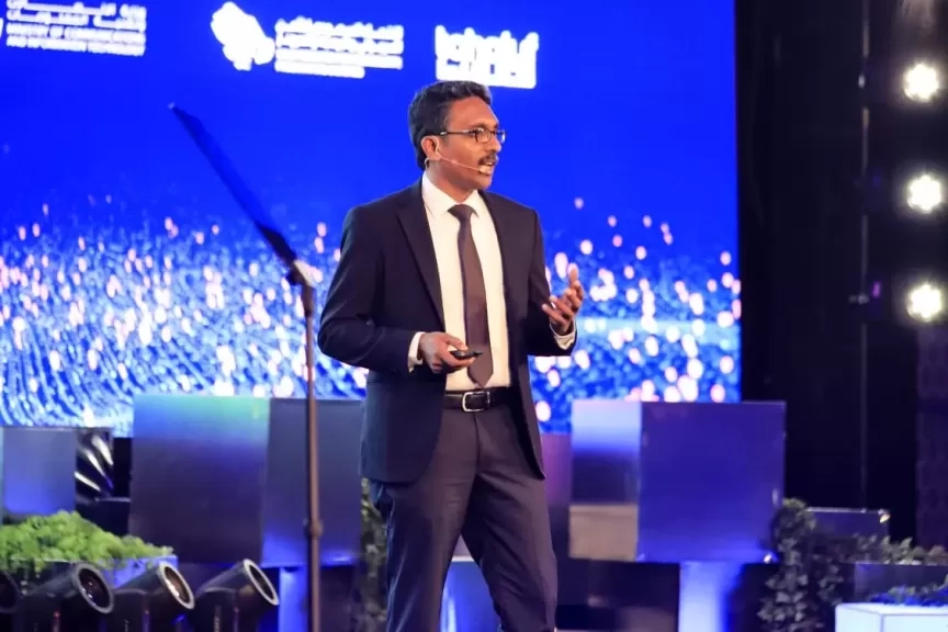 لإدارة المشاريع للمؤسسات زوهو تطلق منصة 'بروجيكتس بلاس' الذكية المدعومة بالذكاء الاصطناعي
