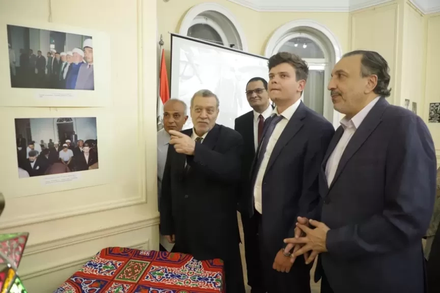 ارسيني ماتيوشينكو يفتتح معرض الاسلام في روسيا