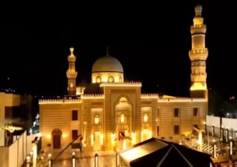 في رحاب آل البيت..مسجد السيدة نفيسة يتألق في سماء القاهرة بعد تطويره