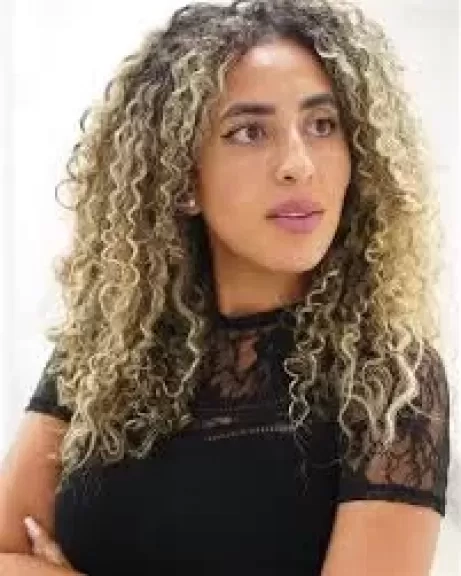 منة عدلي القيعي تدعو لتجديد حملات المقاطعة: فيه بديل لكل حاجة