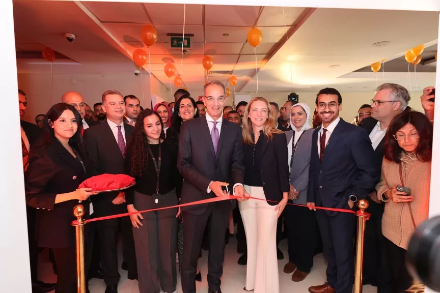 «وزير الاتصالات » يفتتح مقر شركة IGT Solutions العالمية الرائدة فى مجال خدمات التعهيد فى المنطقة التكنولوجية بالمعادى
